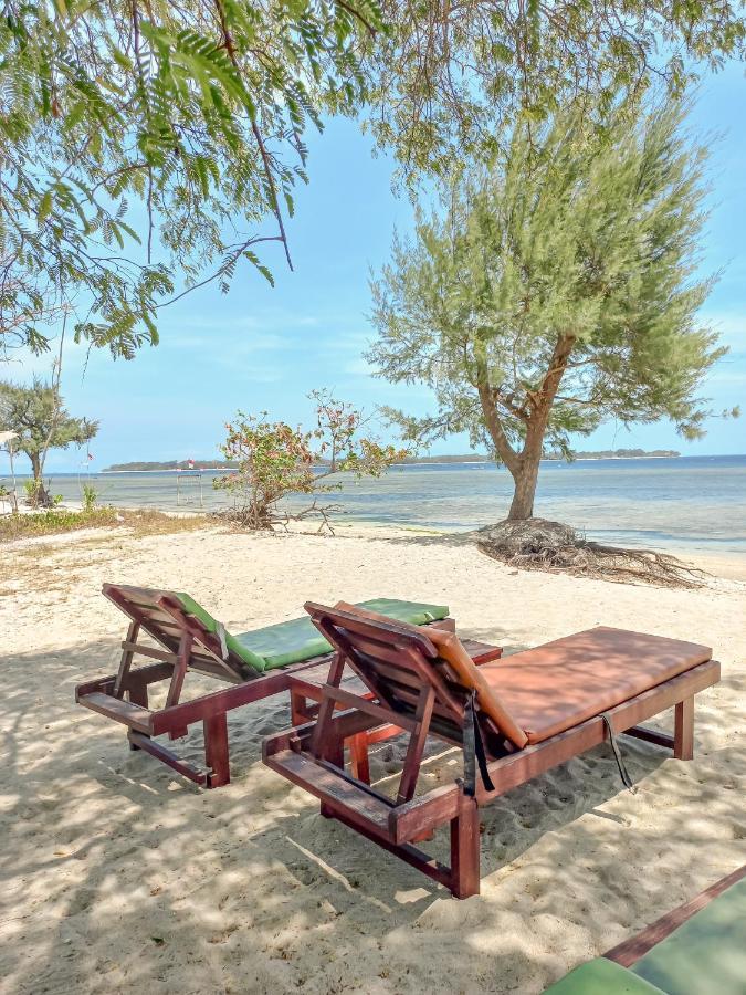 Nusa Indah Bungalows Гили Еър Екстериор снимка