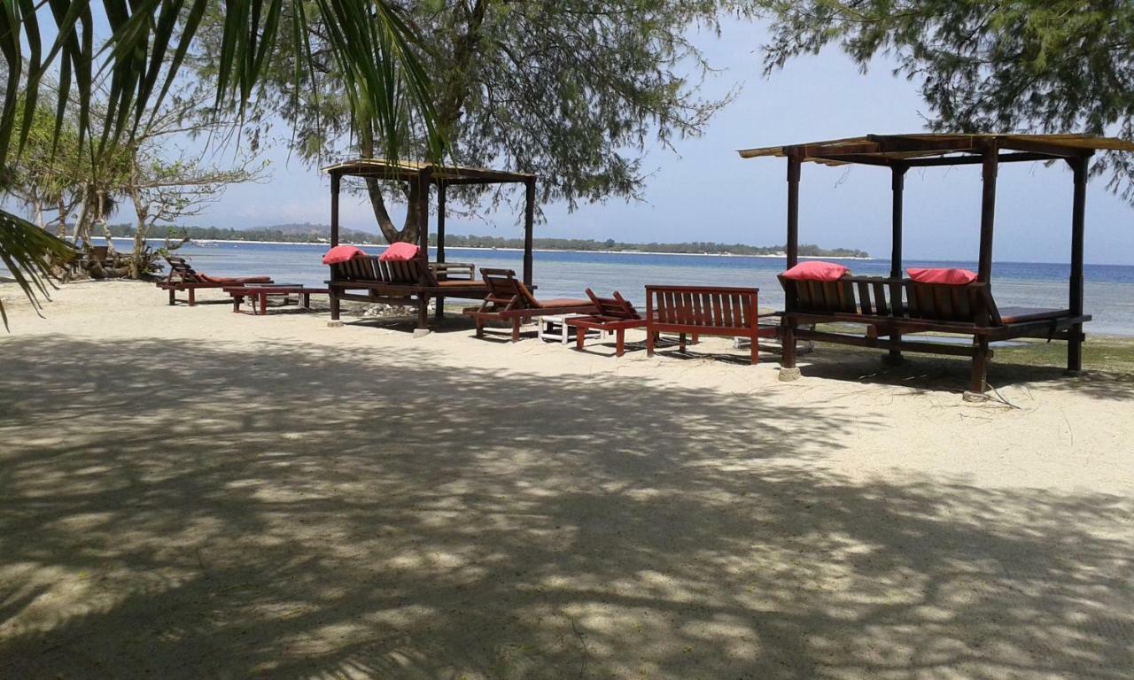 Nusa Indah Bungalows Гили Еър Екстериор снимка