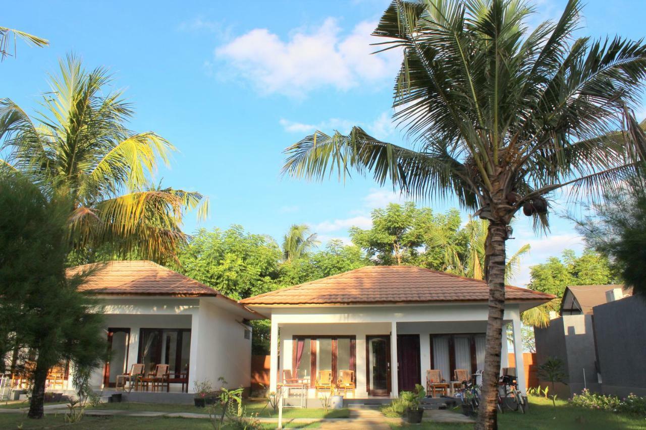 Nusa Indah Bungalows Гили Еър Екстериор снимка